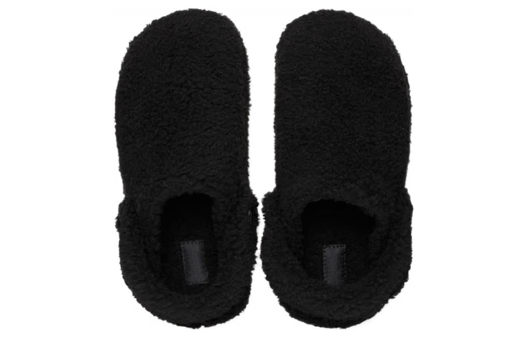 (WMNS) Crocs Classic Cozzzy Slipper 'Black' 209386-001