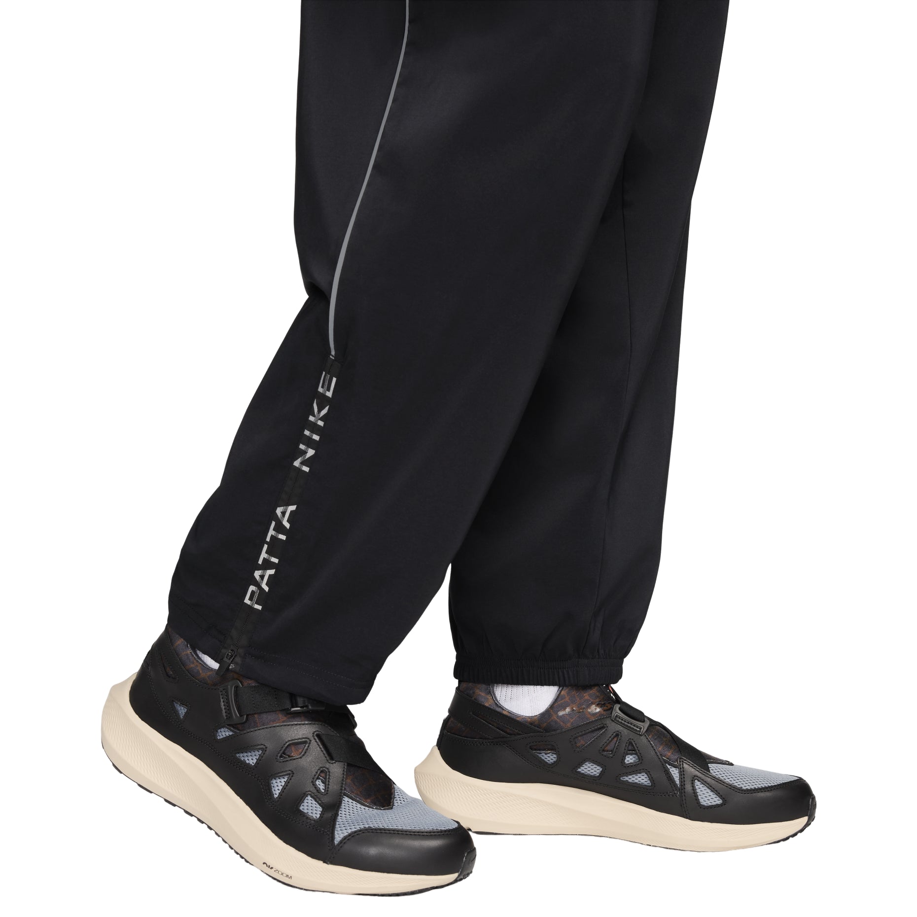 Nike x Patta Track Pants (Asia Sizing) 'Black' FJ3099-010