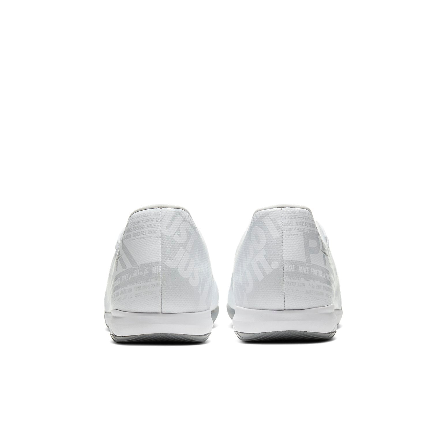 Nike Phantom Venom Academy IC 'White' AO0570-100