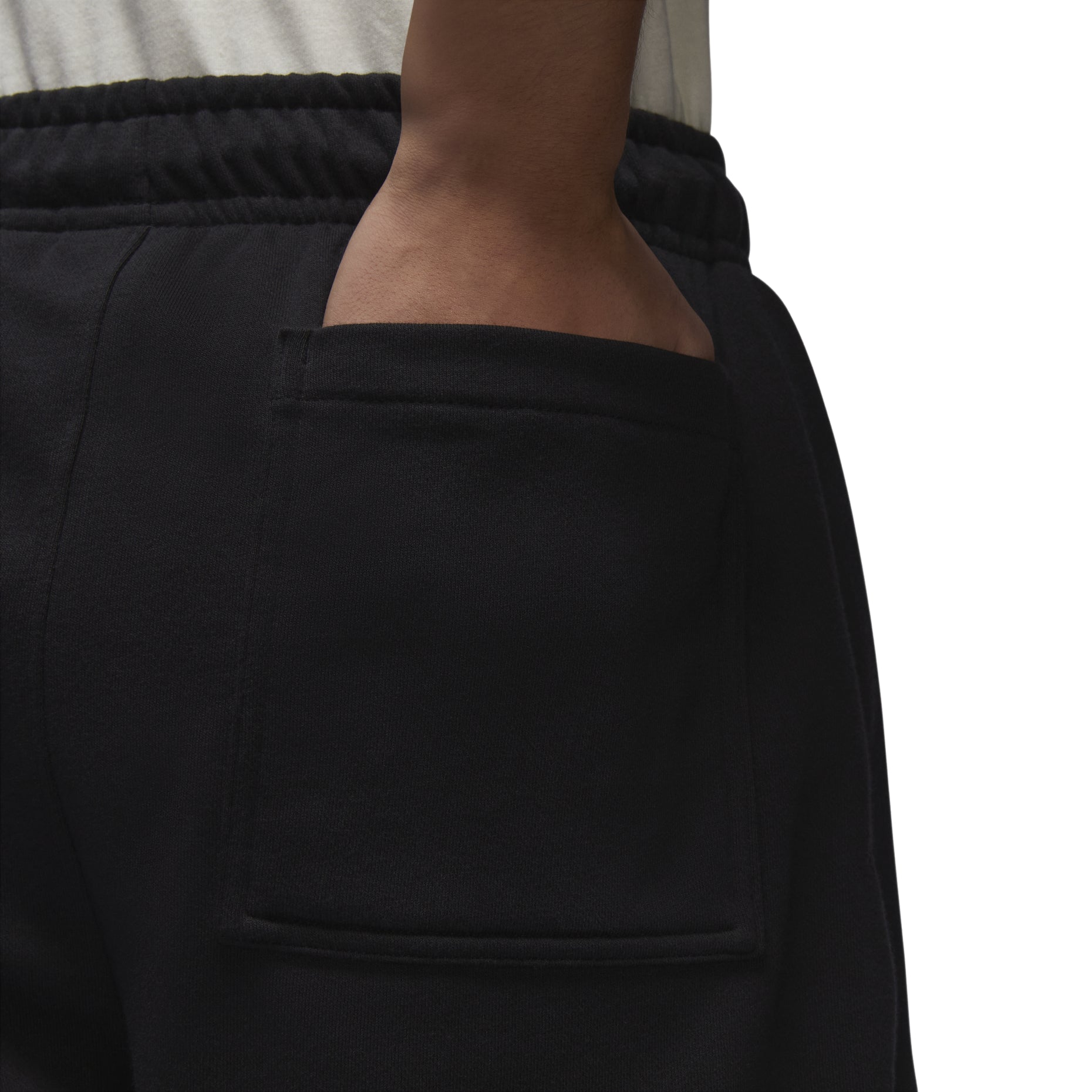 Air Jordan Essentials Fleece Shorts Asia Sizing 'Black White' FV7310-010