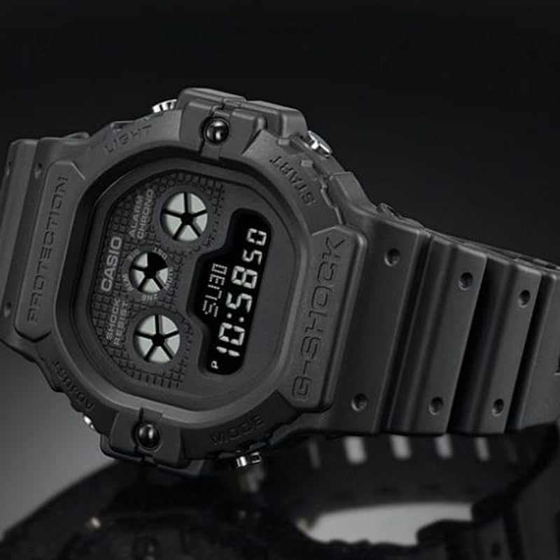 CASIO G-Shock Digital 'Black' DW-5900BB-1