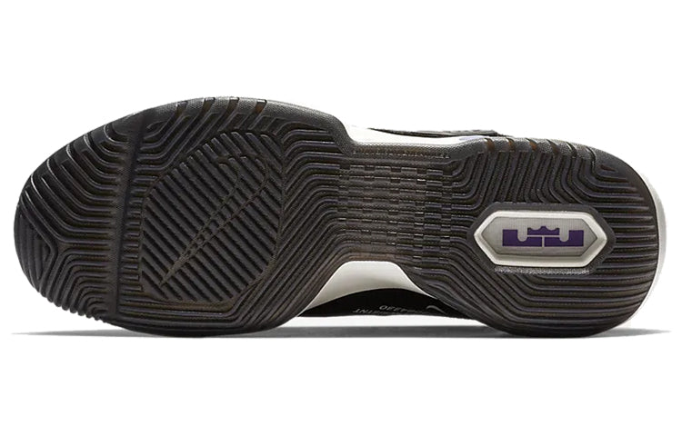 Nike Ambassador 11 'Galaxy' AO2920-004