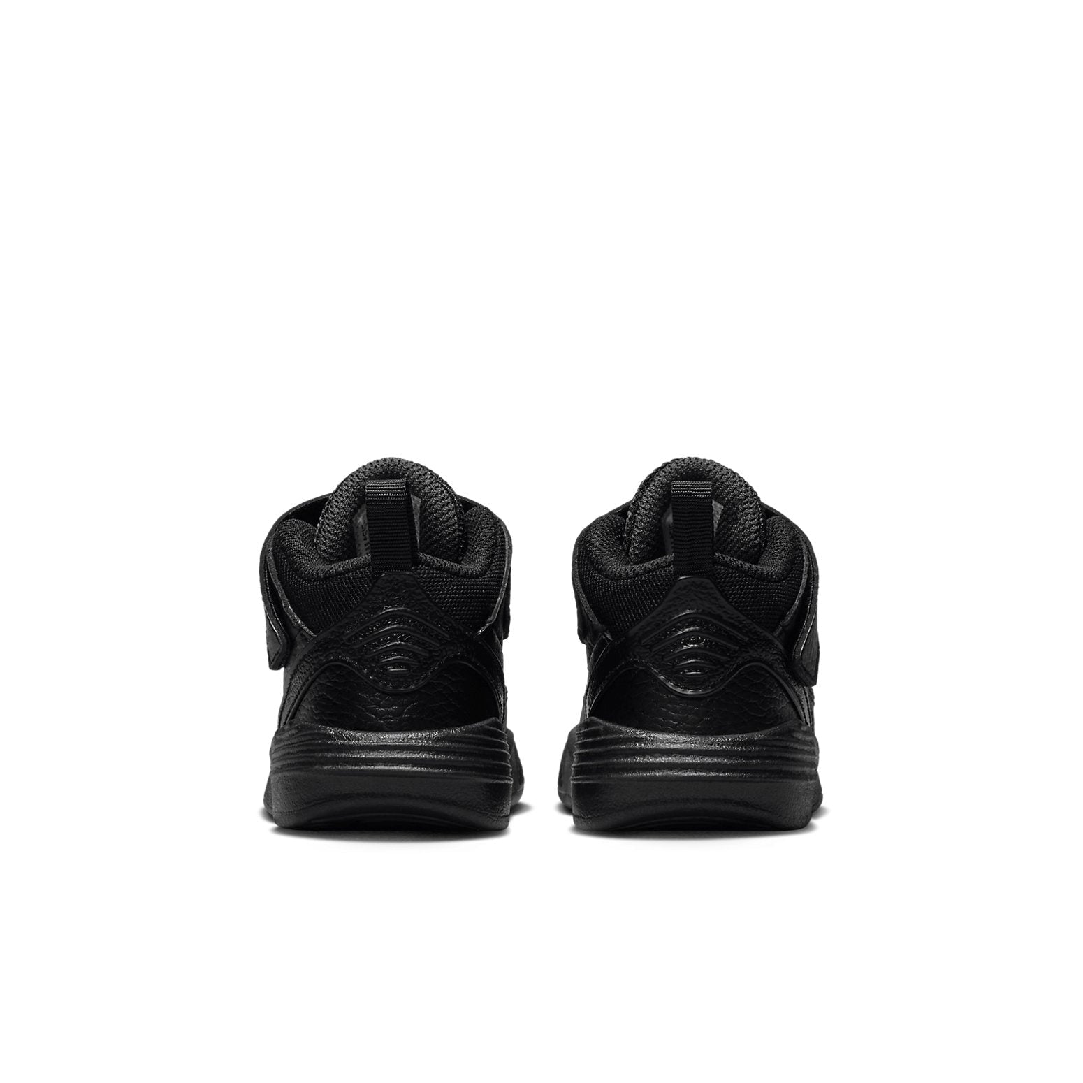 (TD) Air Jordan Max Aura 5 'Black' DZ4355-001