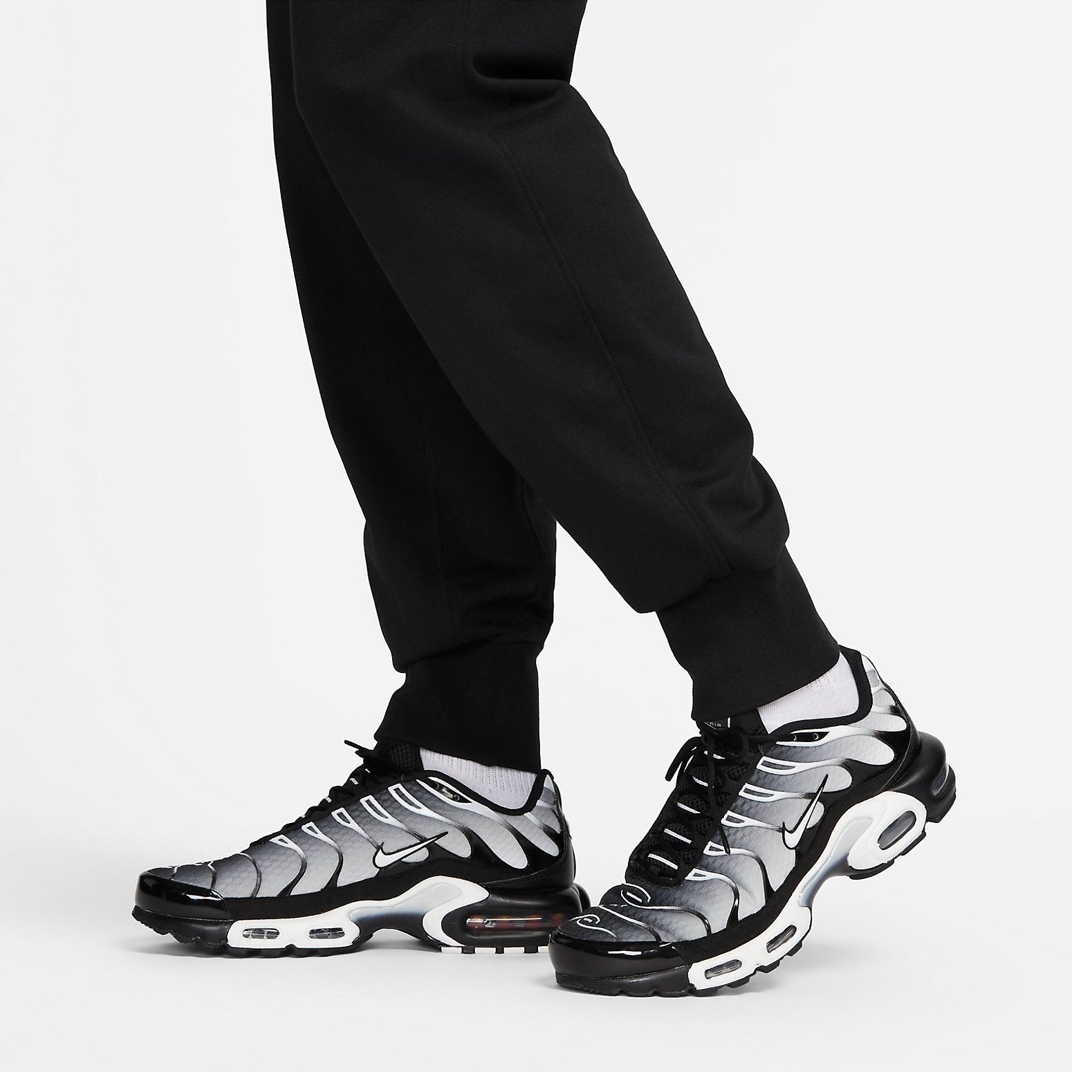 Nike Standard Issue Dri-FIT Soccer Pants 'Black' FB6812-010