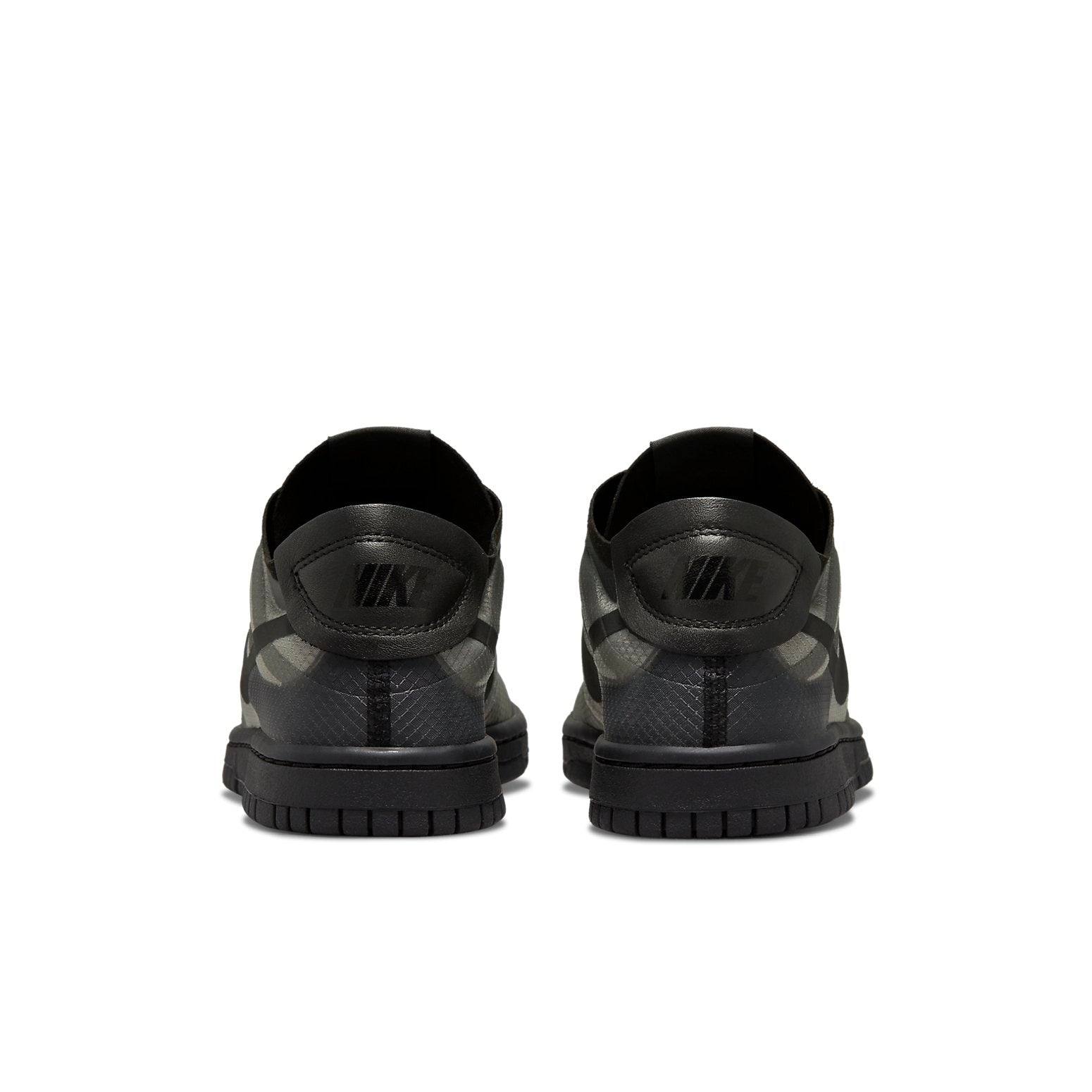 (WMNS) Nike x COMME des GARCONS Dunk Low 'Black Clear' CZ2675-002