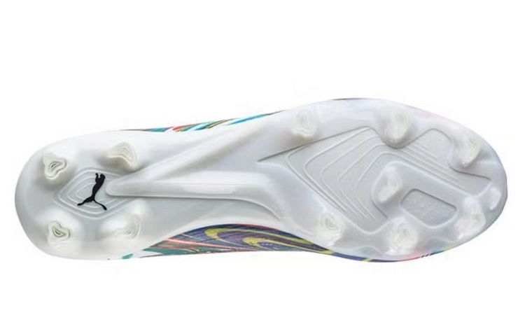 PUMA Ultra Ultimate FG/AG 'Flags of the World' 107335-01