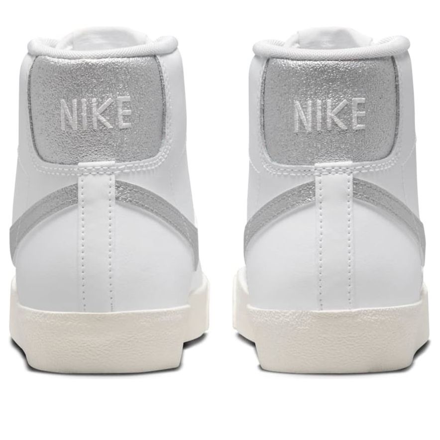 (WMNS) Nike Blazer Mid '77 ESS 'White Gray' DQ7574-100