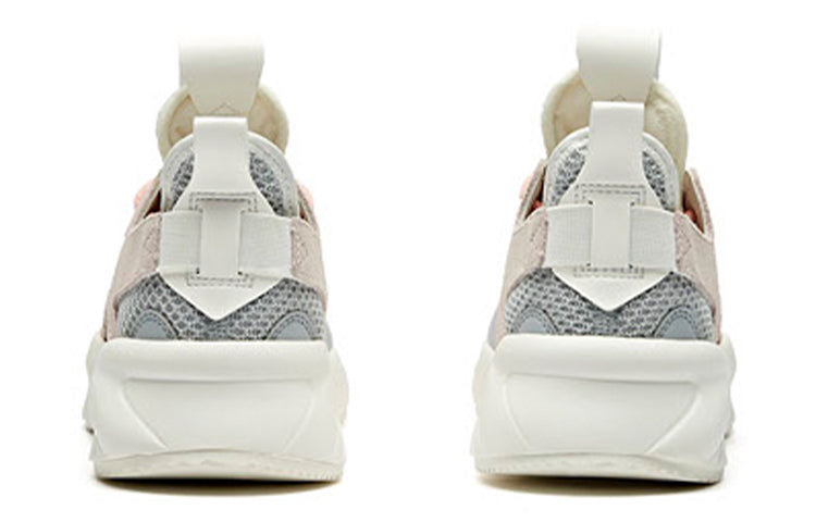 (WMNS) ANTA Life Series Sneakers 'White Pink Blue' 922018803-1