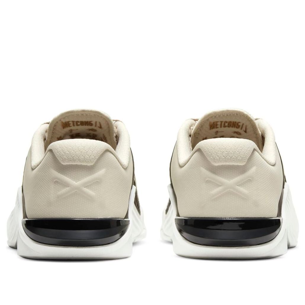 (WMNS) Nike Metcon 6 'Light Orewood Brown' AT3160-170