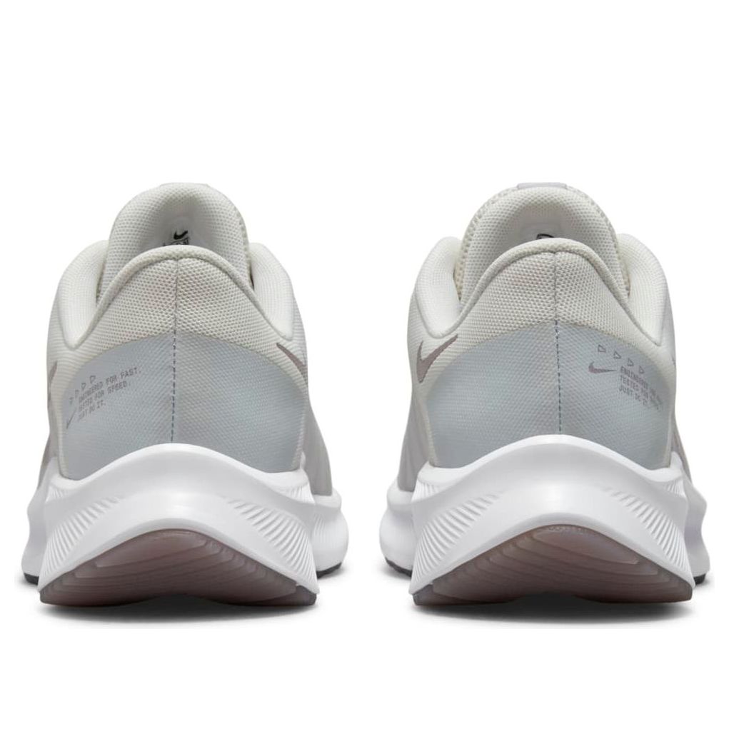 (WMNS) Nike Quest 4 Premium 'Photon Dust Metallic Lustre' DA8723-011