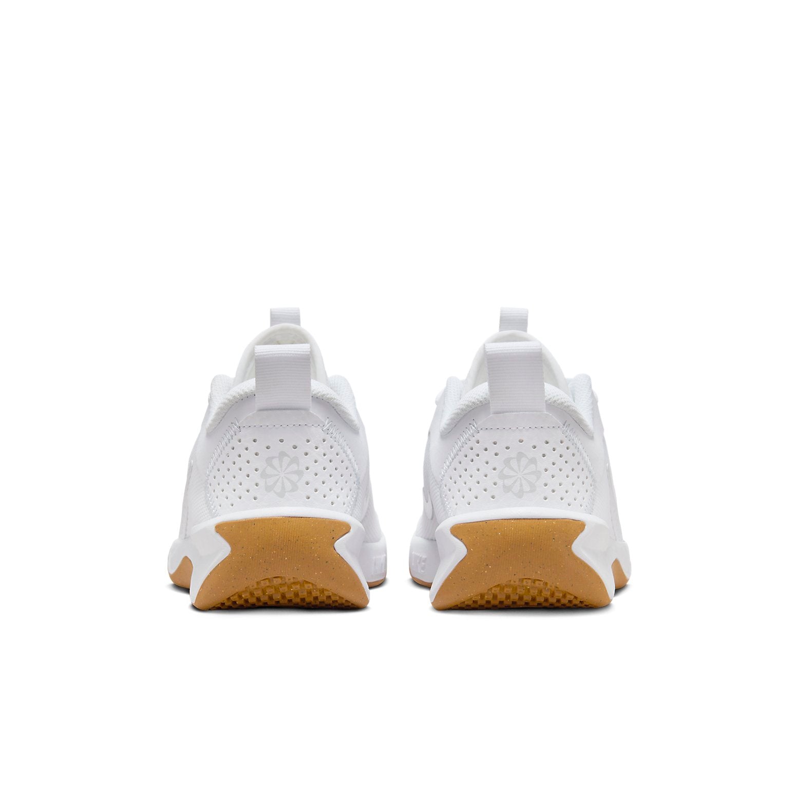 (GS) Nike Omni Multi-Court 'White Gum' DM9027-105