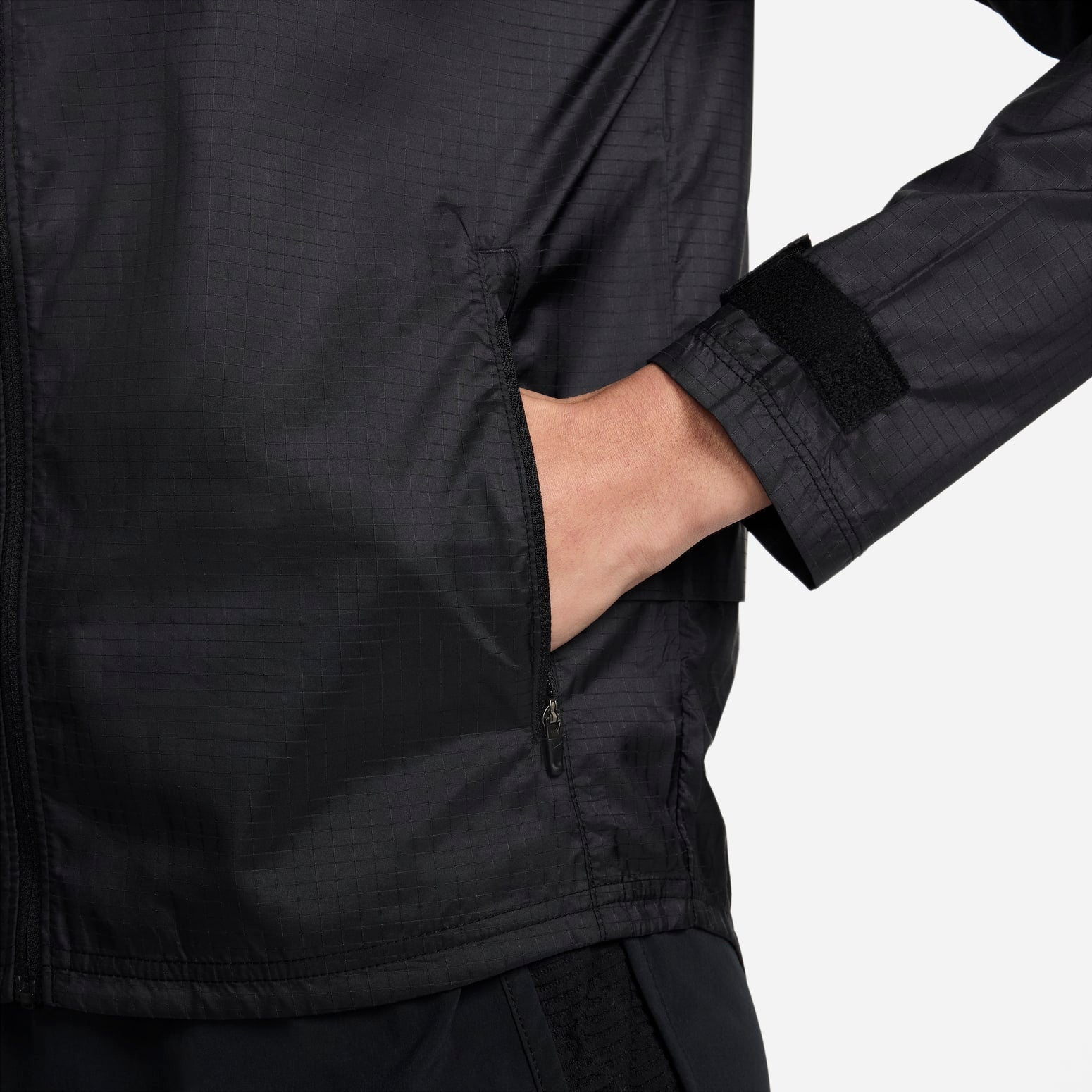 (WMNS) Nike Essential Jacket 'Black' CU3217-010