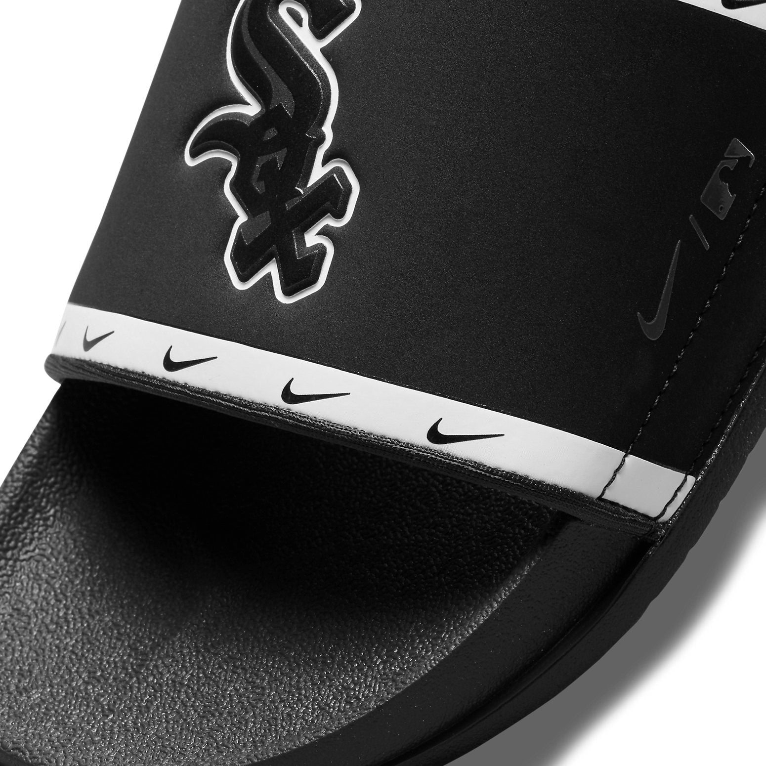 Nike MLB x OffCourt Slide 'Chicago White Sox' DH7000-001