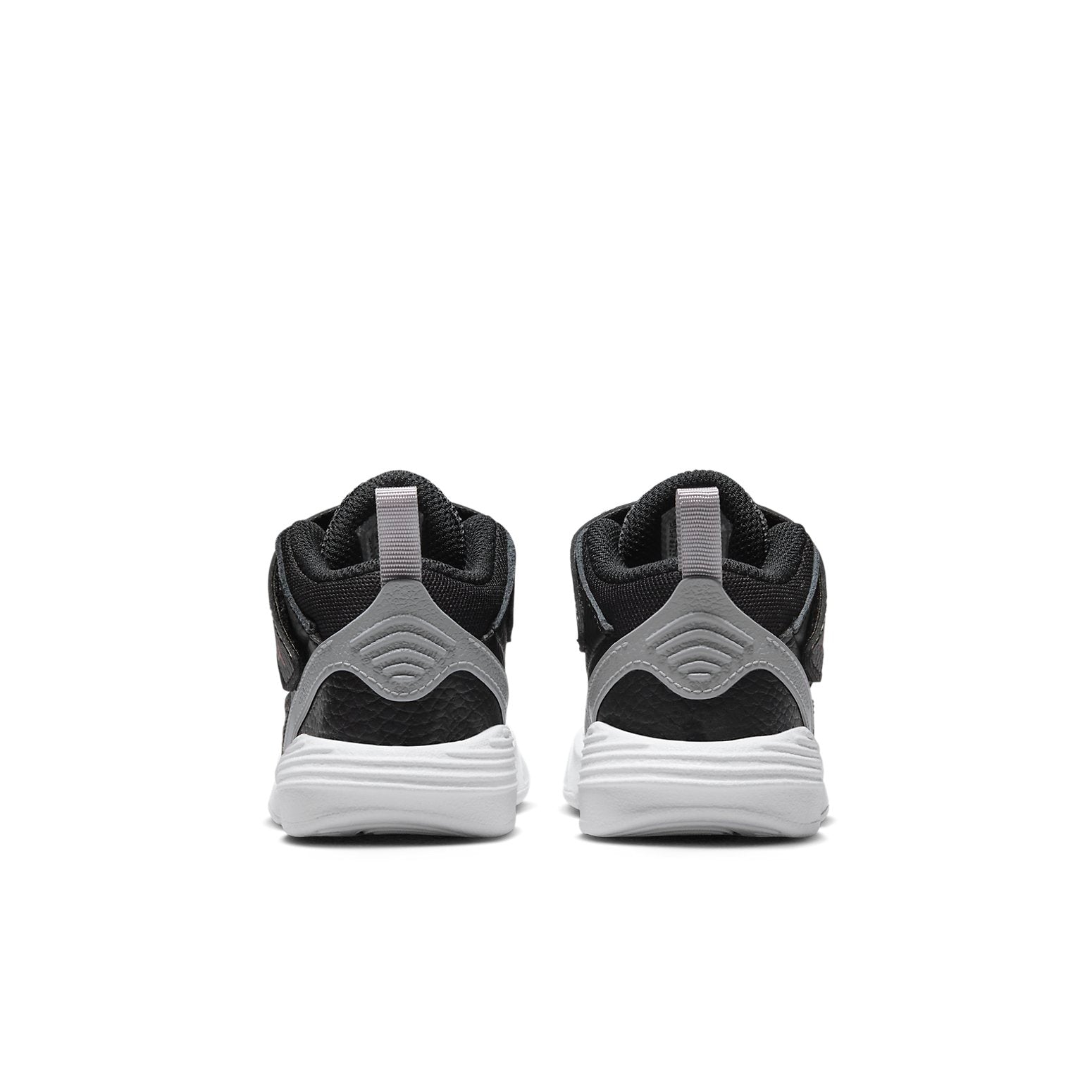 (TD) Air Jordan Max Aura 5 'Black' DZ4355-061