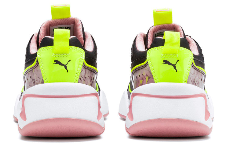 (WMNS) PUMA Nova 2 Shift 'Black Pink' 371049-01