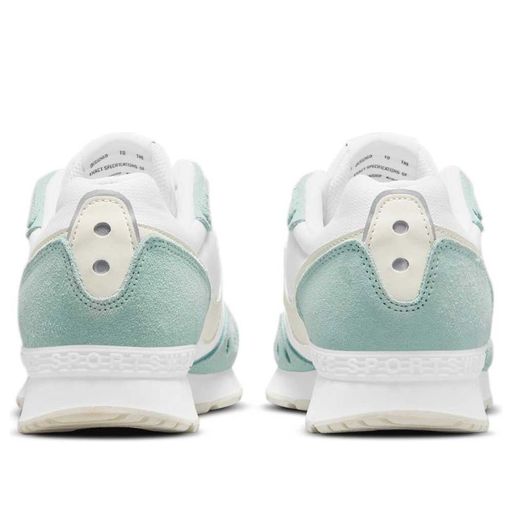 (WMNS) Nike Venture Runner 'White Green' CK2948-300