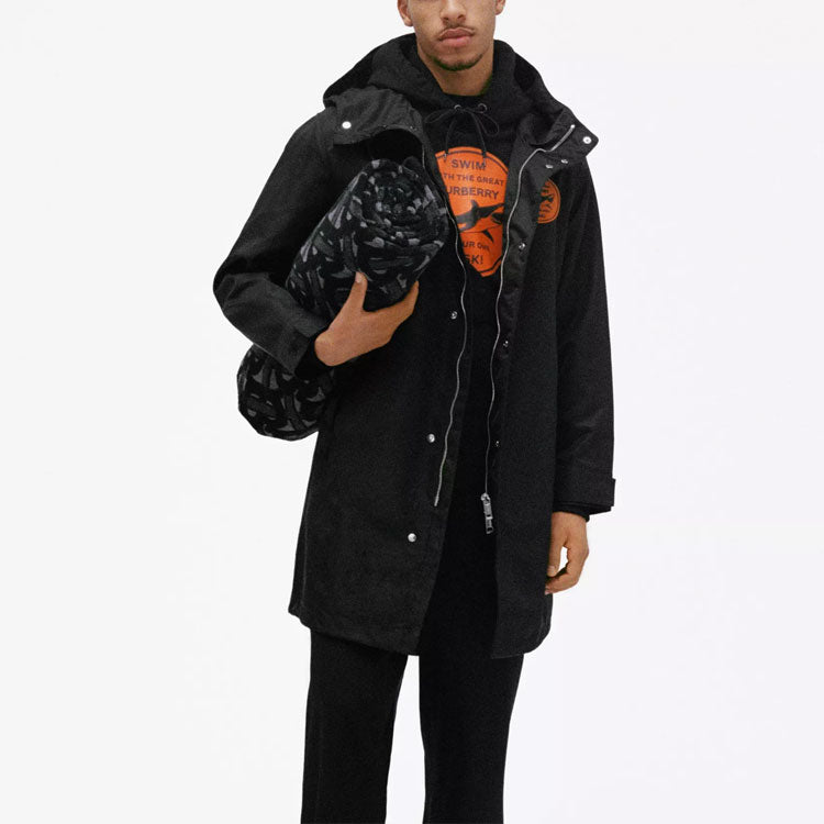 Men's Burberry SS21 Shark Pattern Cotton Black 80406721
