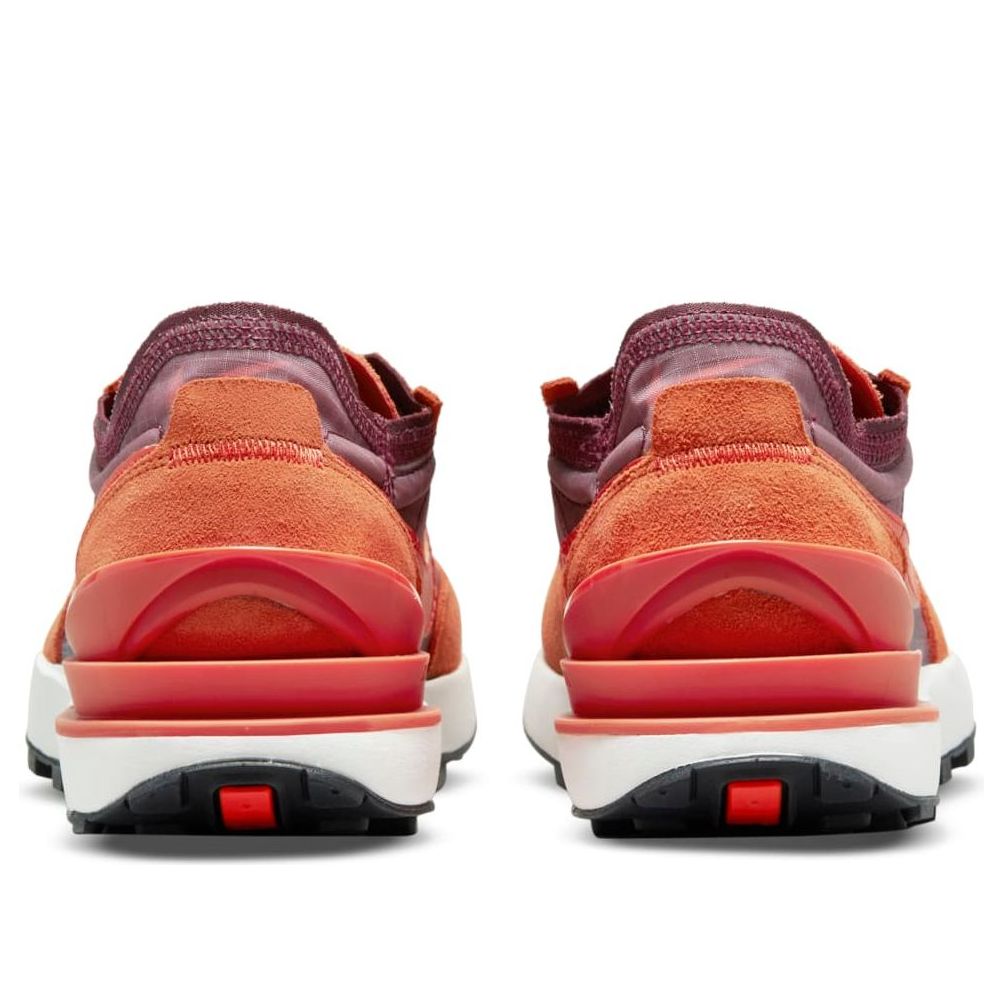 (WMNS) Nike Waffle One 'Dark Beetroot Sport Spice' DN4696-600