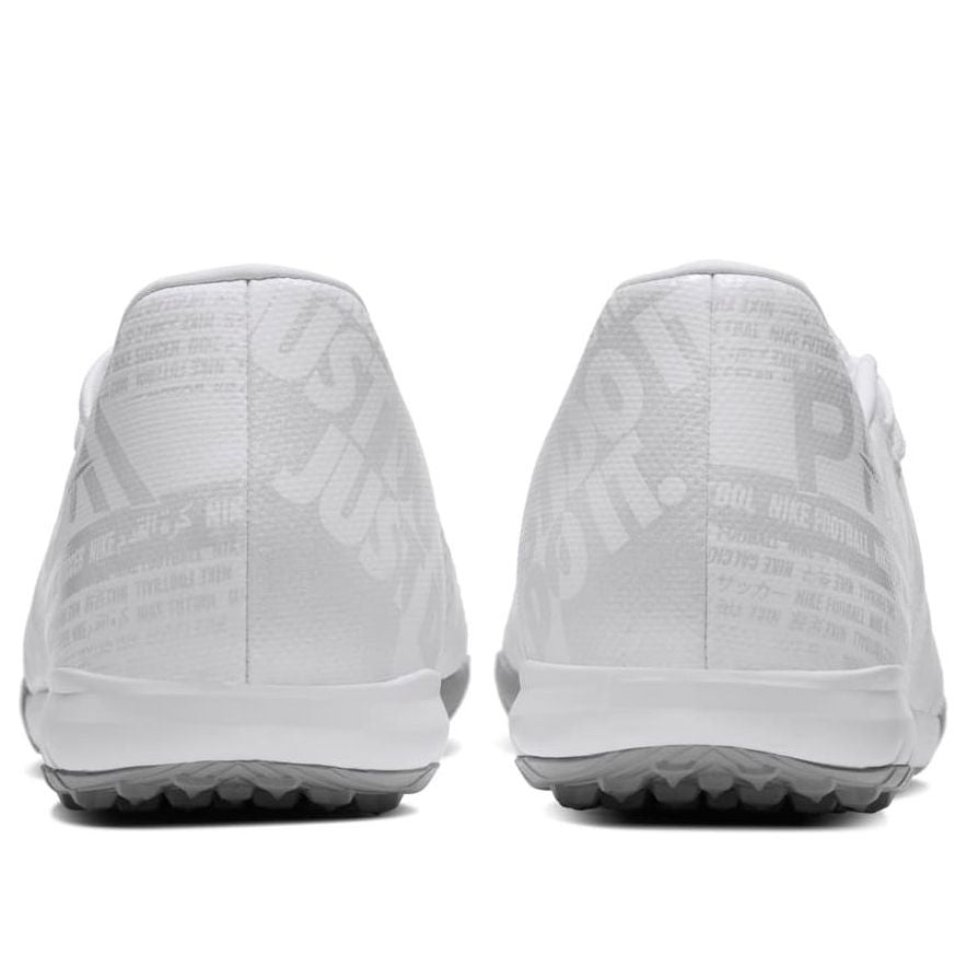 Nike Phantom Venom Academy TF 'White Silver' AO0571-100