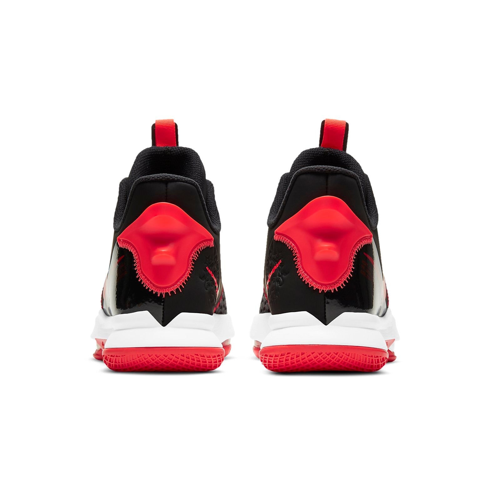 Nike LeBron Witness 5 'Bred' CQ9380-005