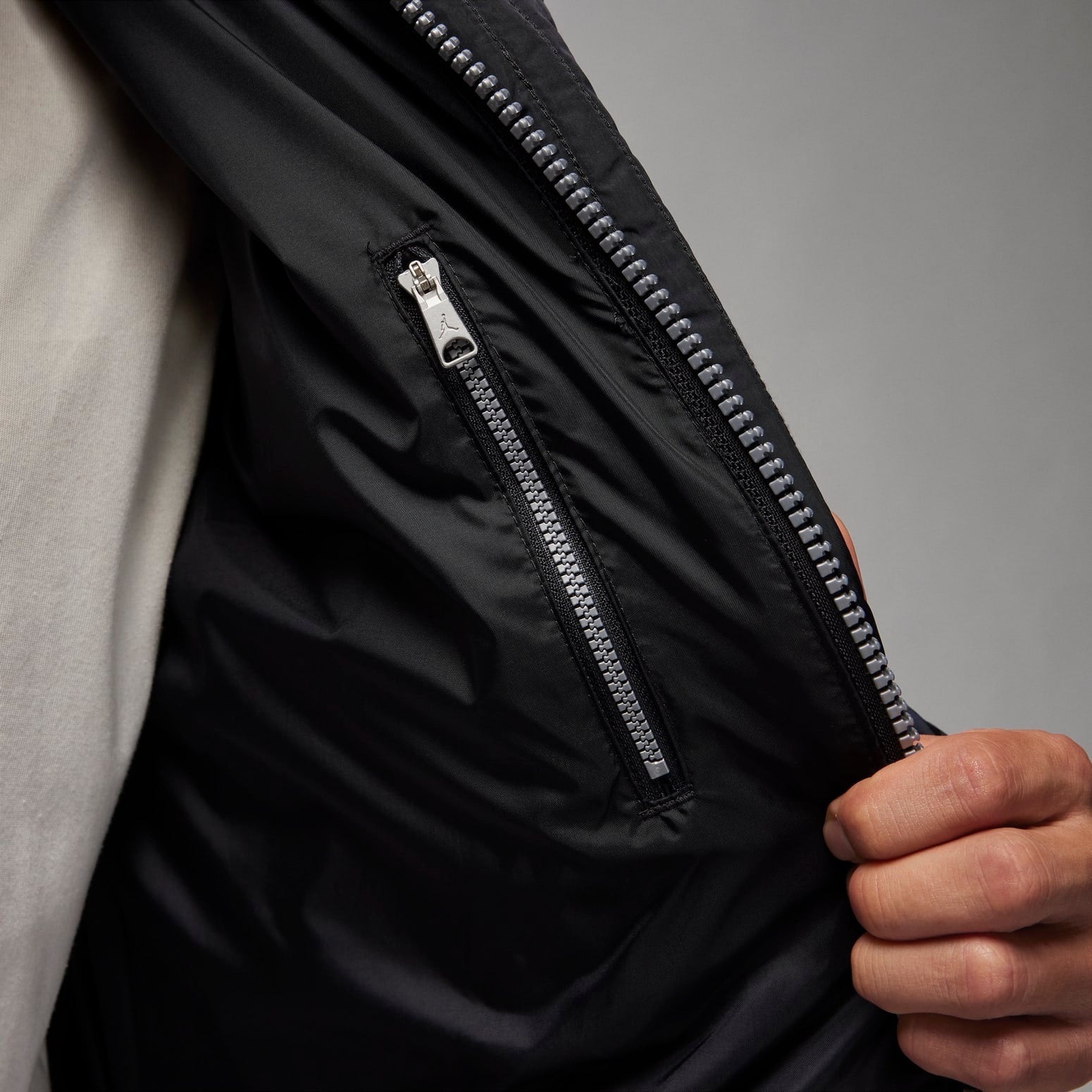 Air Jordan Essentials Puffer Jacket 'Black' FB7312-010