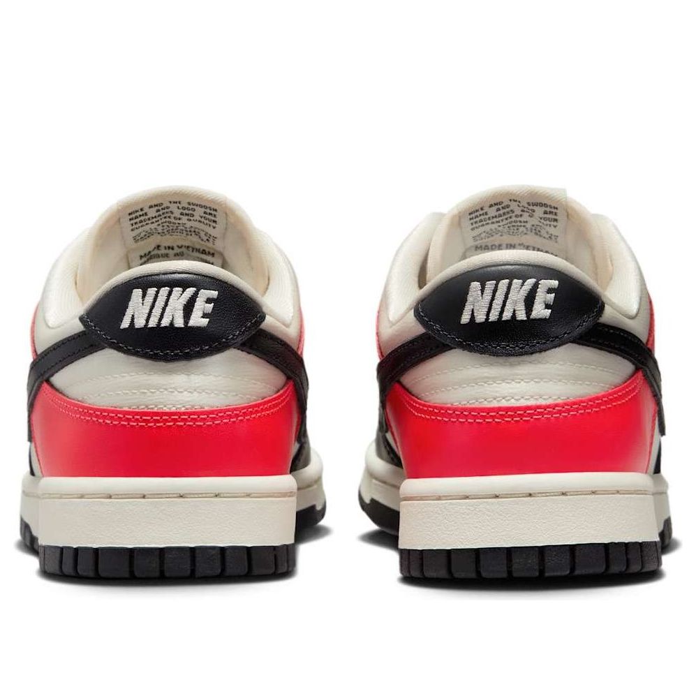 (WMNS) Nike Dunk Low 'Black Toe Bright Crimson' HQ3423-635