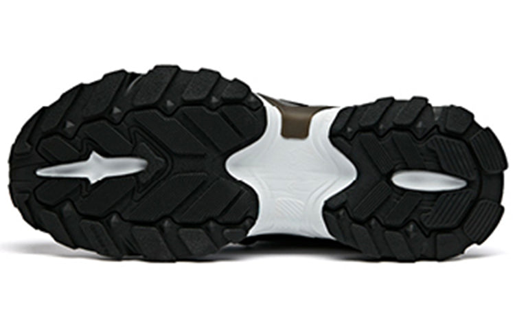 ANTA Outdoor Series Sneakers 'Black White' 112016601-1