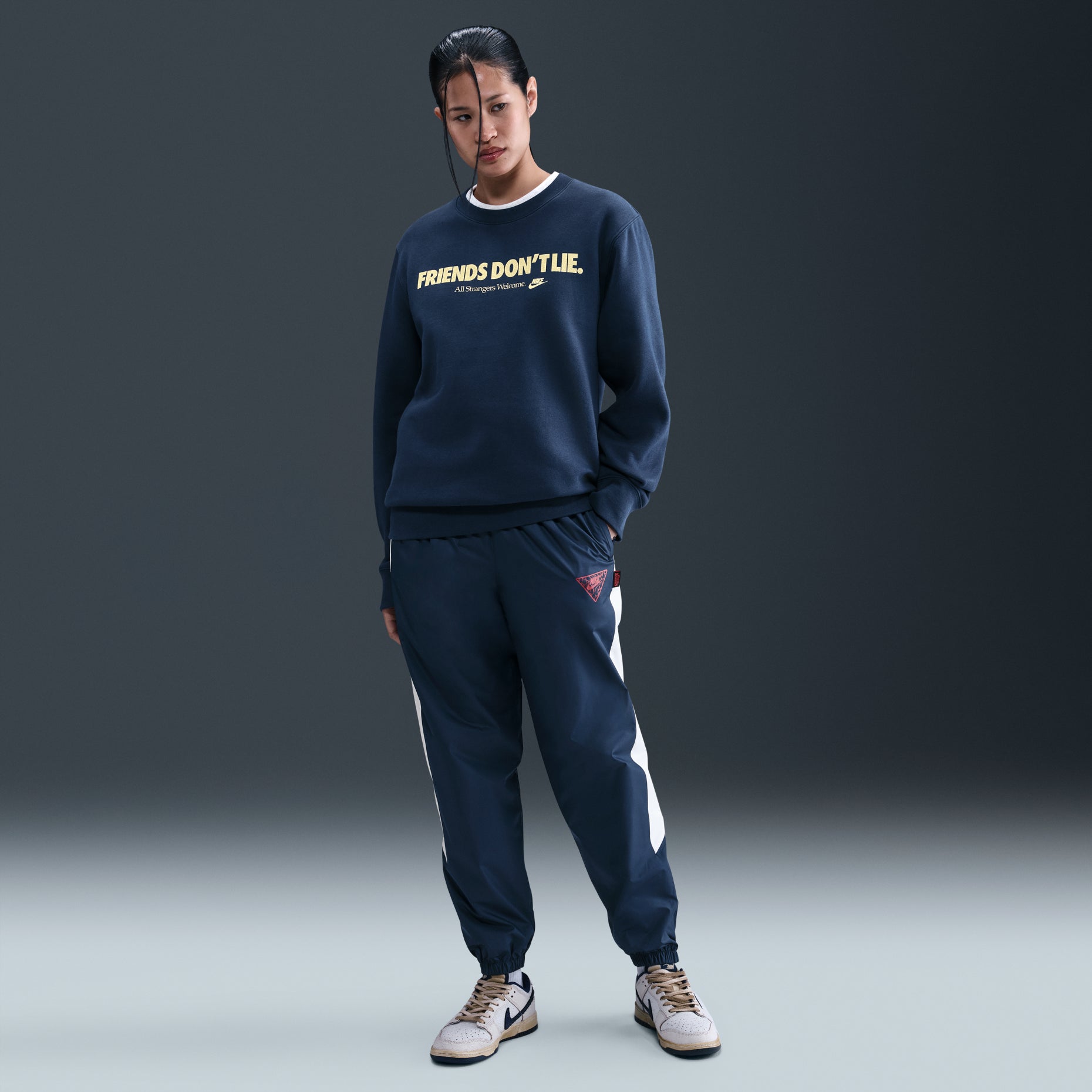 Nike x Stranger Things Fleece Crew 'Navy' IB5662-410