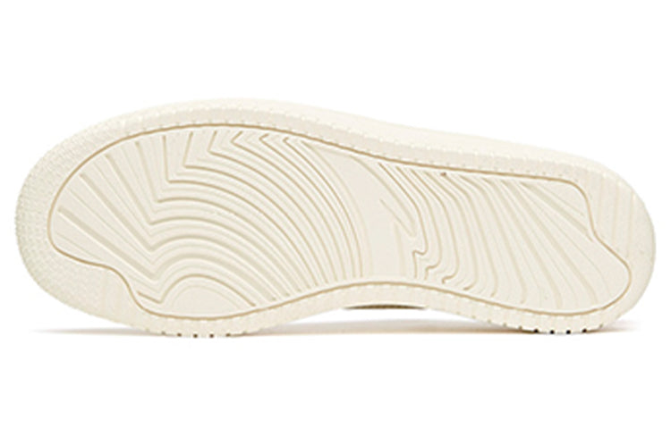 (WMNS) ANTA Life Series Sneakers 'White Orange Blue' 922118018-3