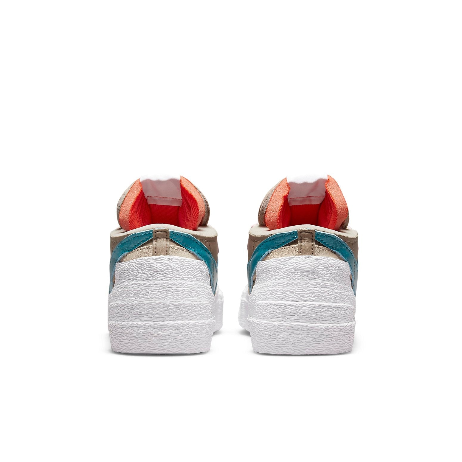 Nike x sacai x KAWS Blazer Low 'Reed' DM7901-200