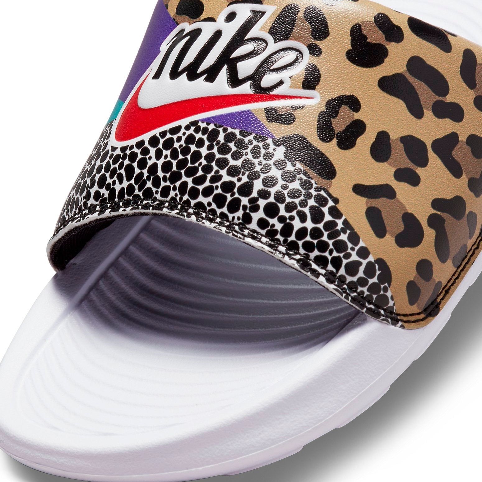 (WMNS) Nike Victori One Printed Slide 'Beach Of The Bleachers' CN9676-104