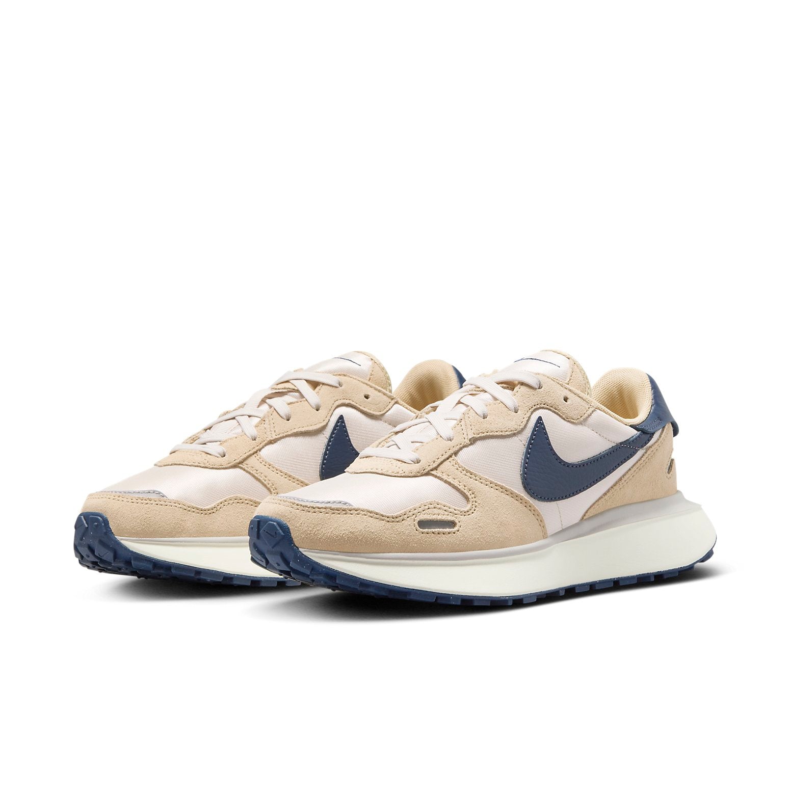 (WMNS) Nike Phoenix Waffle 'Light Orewood Brown Navy' FD2196-101