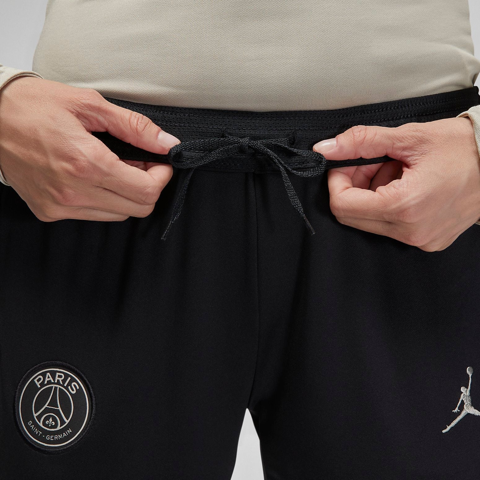 (WMNS) Air Jordan x Paris Saint-Germain Strike Third Football Knit Pants 'Black' DZ0899-010