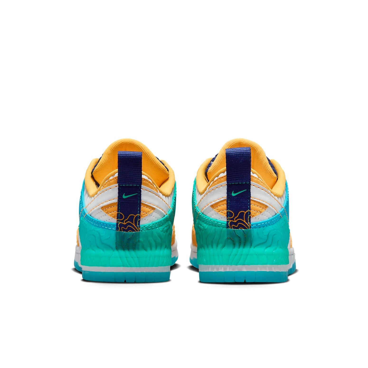 (WMNS) Nike Dunk Low Disrupt 2 'Serena Williams Design Crew' DX4220-100