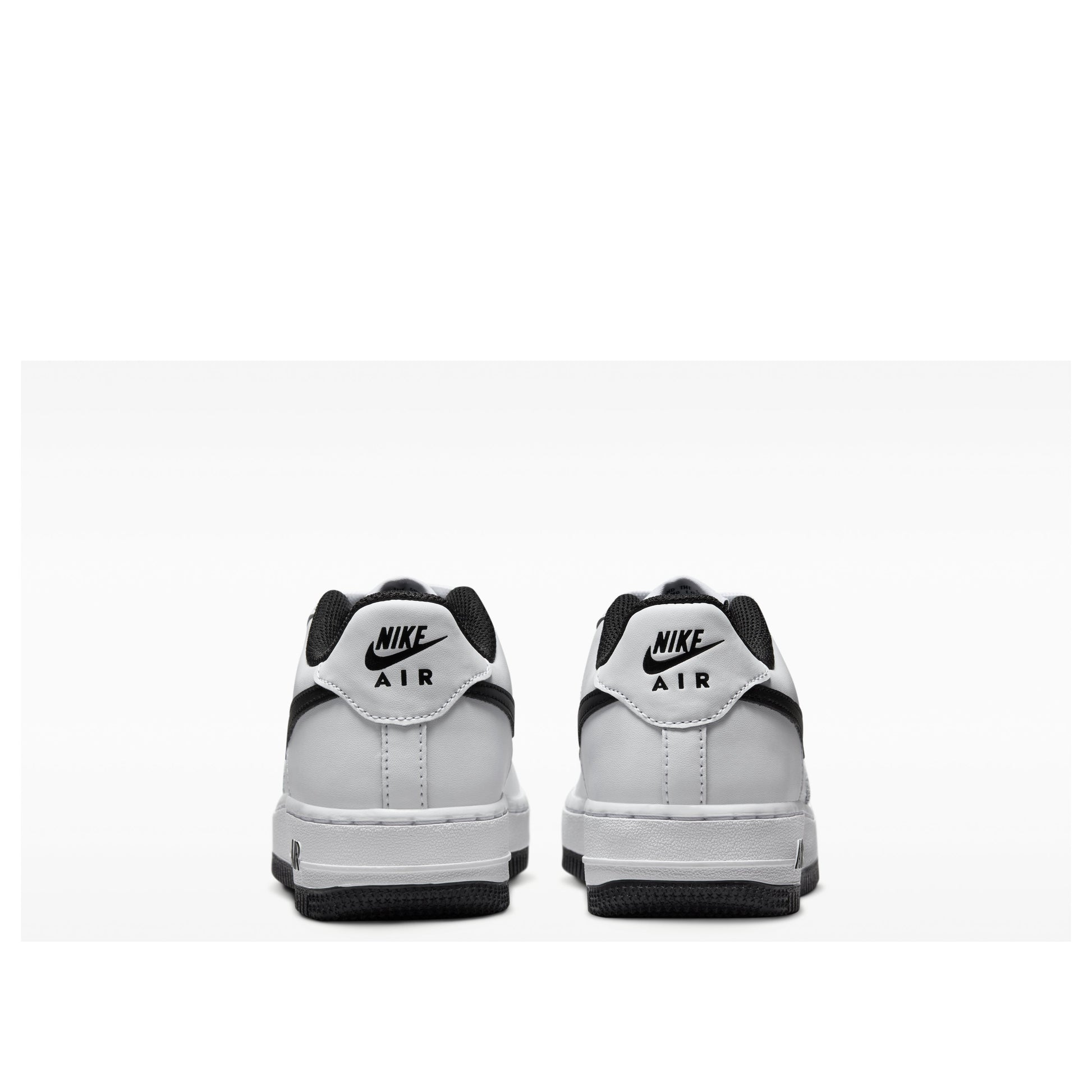 (GS) Nike Air Force 1 LV8 'White Black' IB8845-100