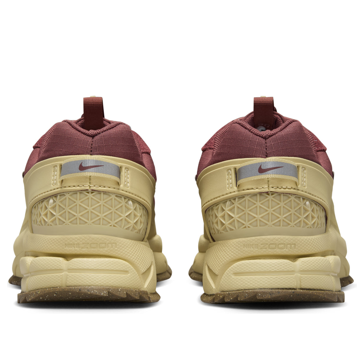 (WMNS) Nike Air Zoom Vomero Roam 'Team Red Gold' HQ2181-700