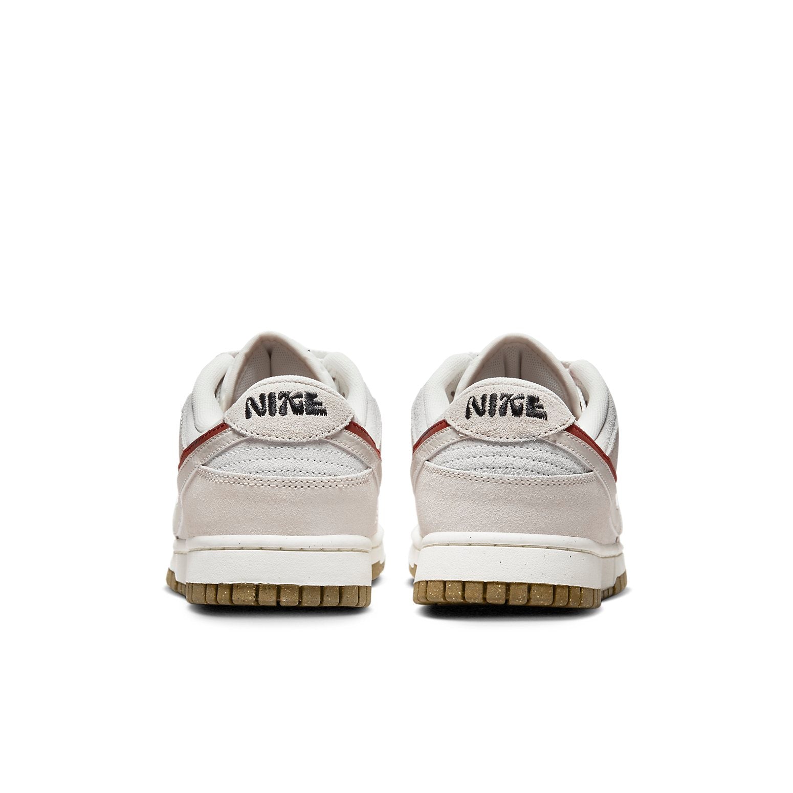 (WMNS) Nike Dunk Low SE 'Sail Coconut Milk' DO9457-100