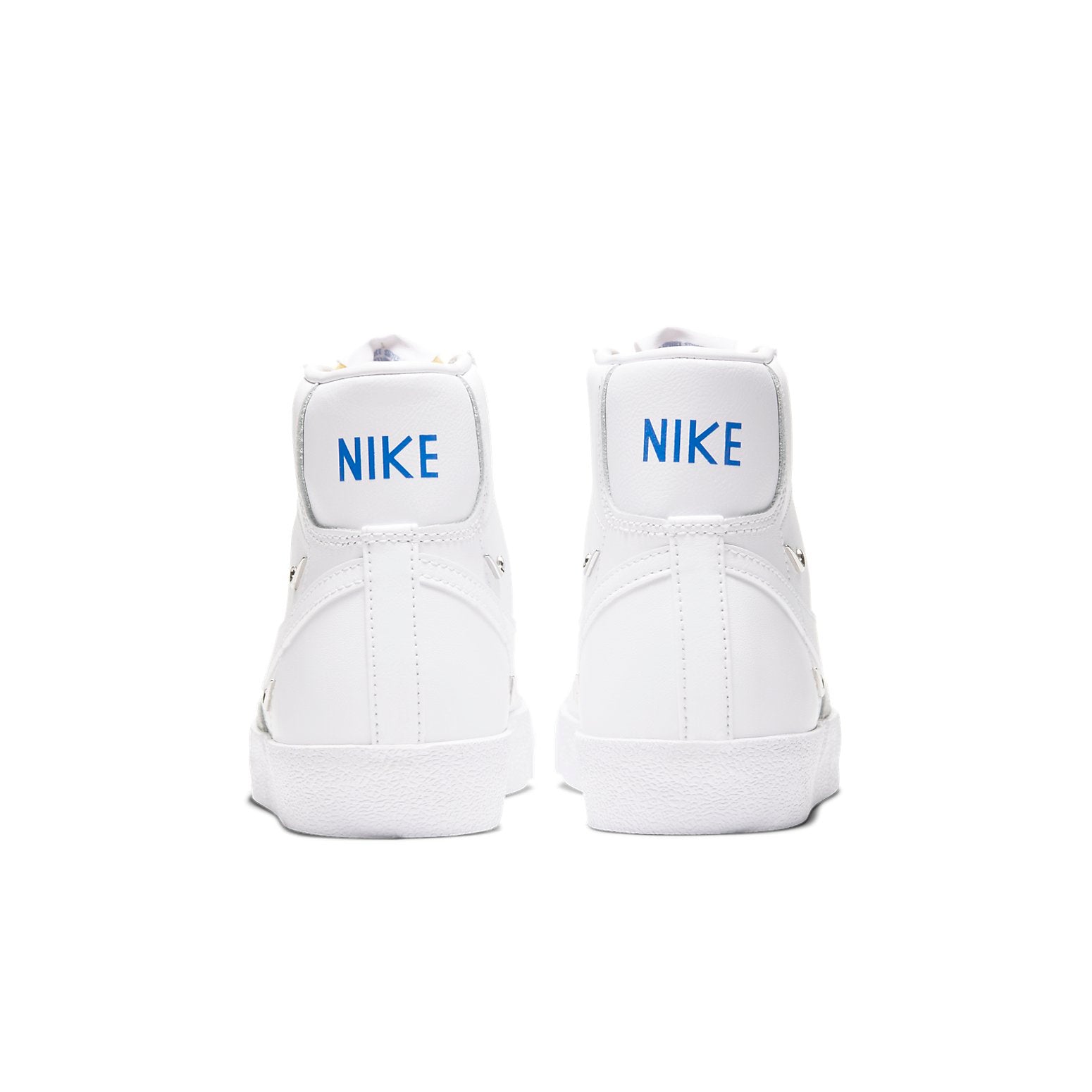 (WMNS) Nike Blazer Mid '77 SE 'Sisterhood - White Metallic Silver' CZ4627-100