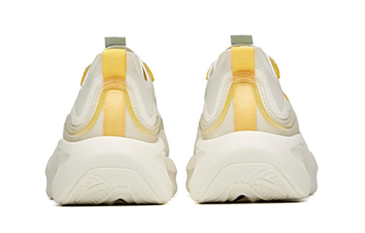 (WMNS) ANTA Leaf 1.0 'White Yellow Silver' 922125520-1