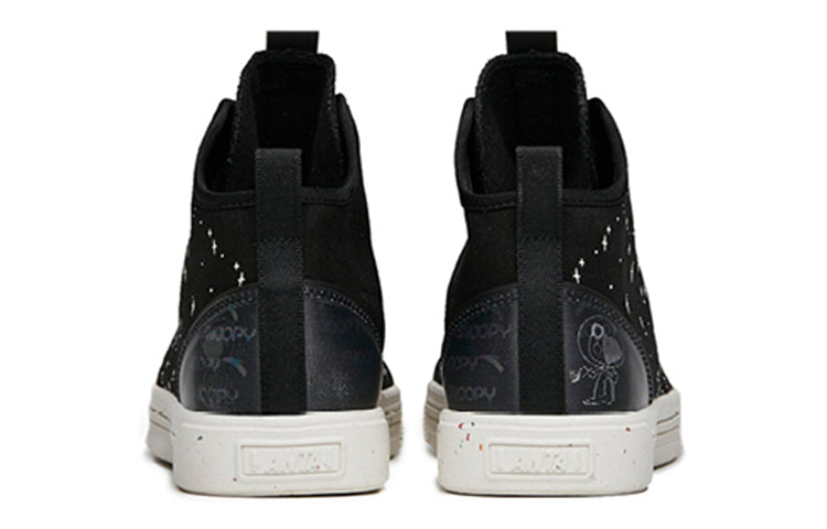 (WMNS) ANTA x Snoopy High Top Canvas Shoes 'Black White' 922138601-1