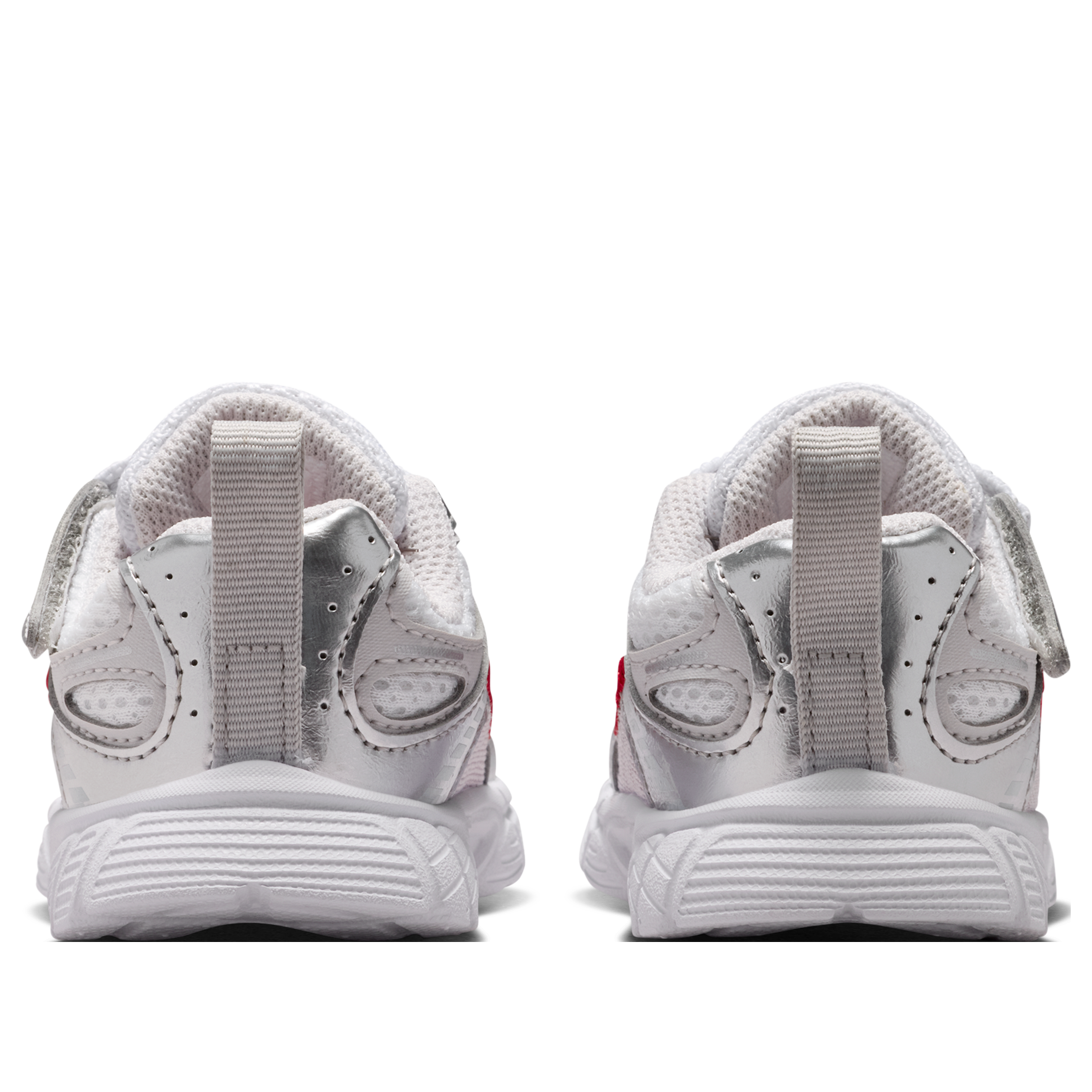 (TD) Nike V5 RNR 'White Gym Red Vast Grey' HQ6413-105
