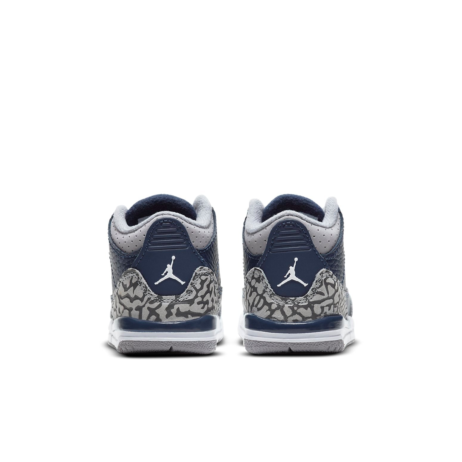 (TD) Air Jordan 3 Retro 'Georgetown' 832033-401