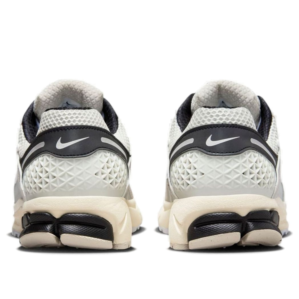 Nike Air Zoom Vomero 5 'Supersonic' FN7649-110