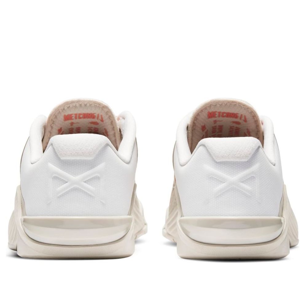 (WMNS) Nike Metcon 6 'Desert Sand Crimson Bliss' DJ3076-064