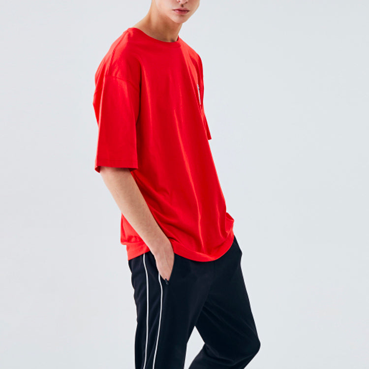 MLB Unisex New York Yankees Cartoon Series Printing Tee Red 31TSCM031-50R