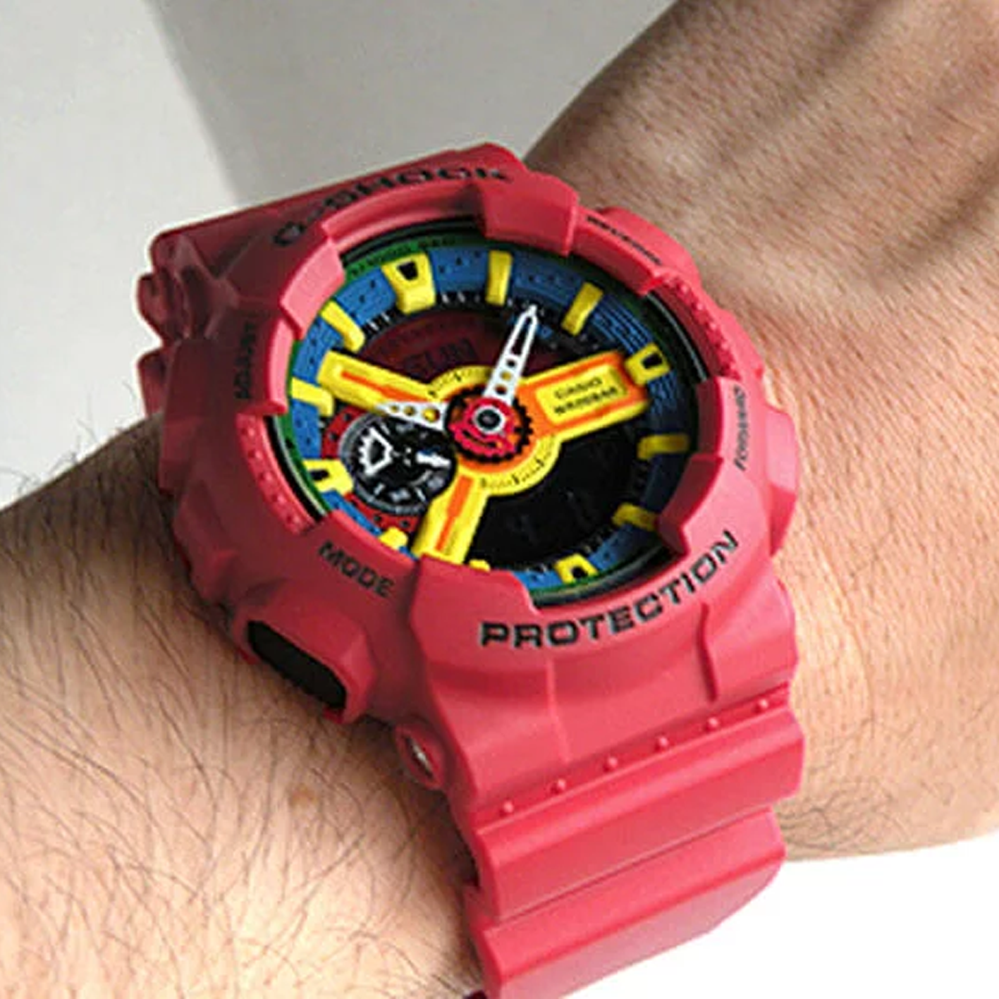 CASIO G-Shock Analog-Digital 'Red' GA-110FC-1A