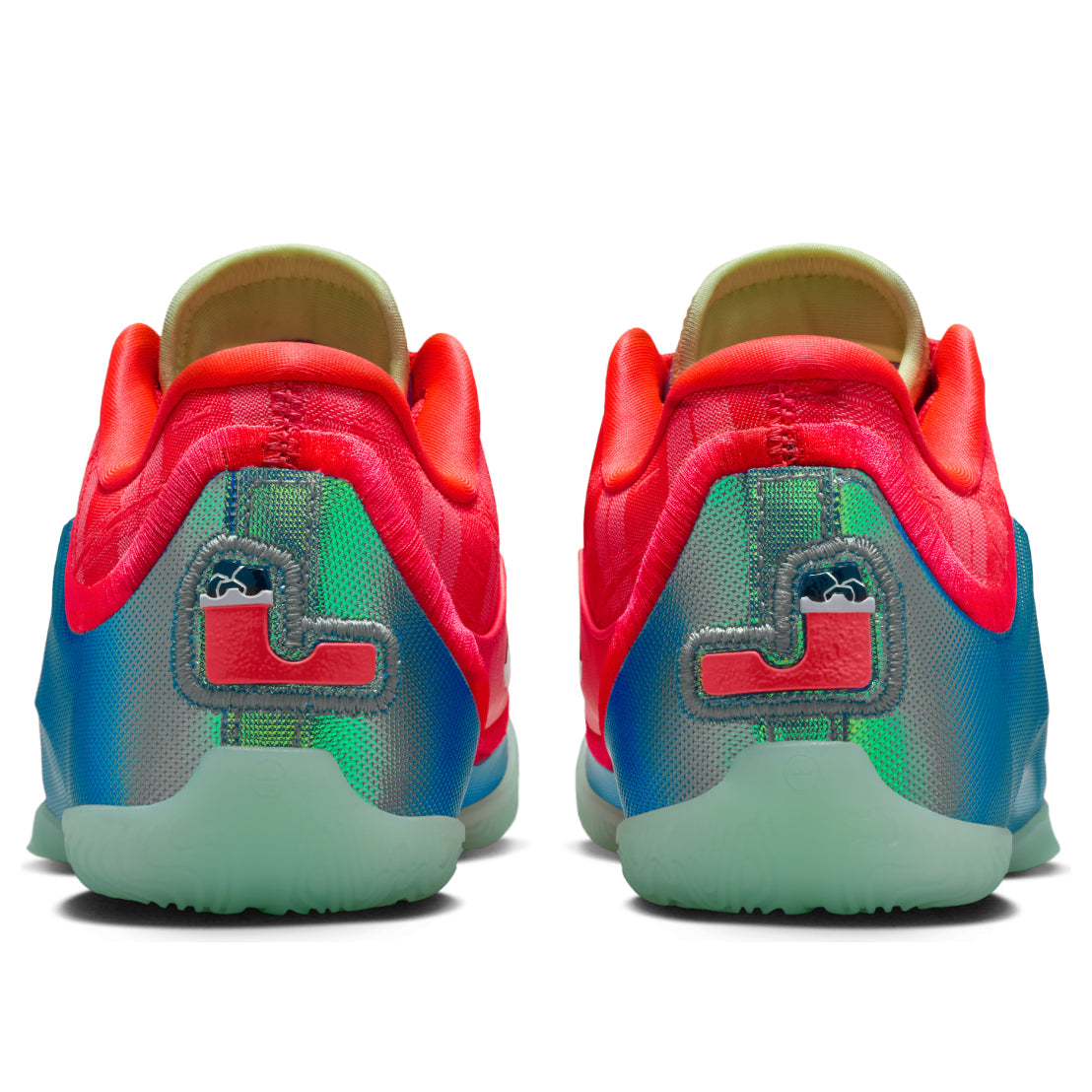 (GS) Nike LeBron 23 'Christmas' IQ6708-600