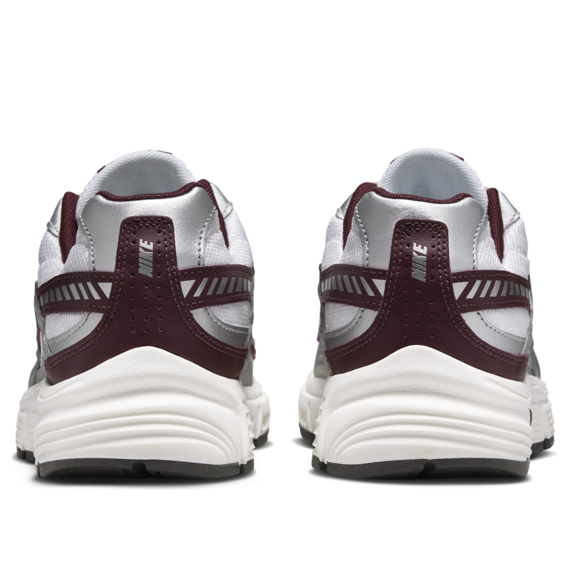 (WMNS) Nike Initiator 'White Burgundy' IB4688-111