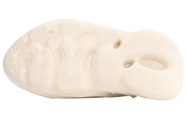 adidas Yeezy Foam Runner 'Sand' FY4567