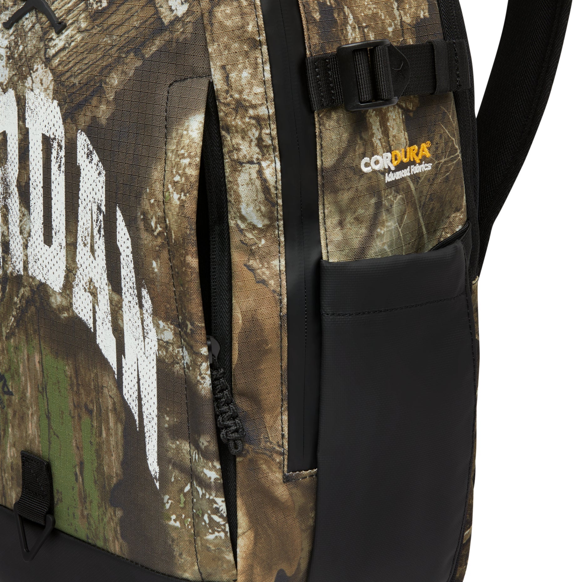 Air Jordan Realtree Backpack 33L 'Black' IQ2939-010